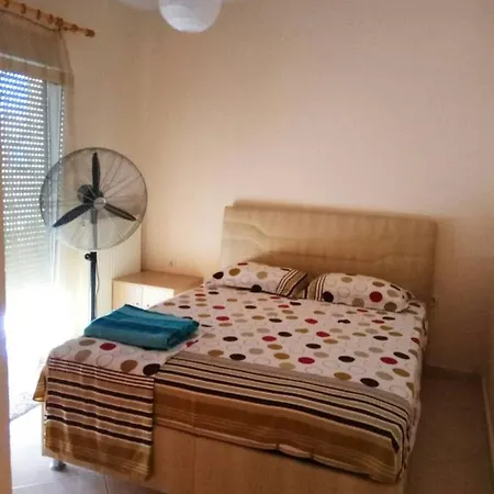 Great Deal In Peramos * Néa Péramos